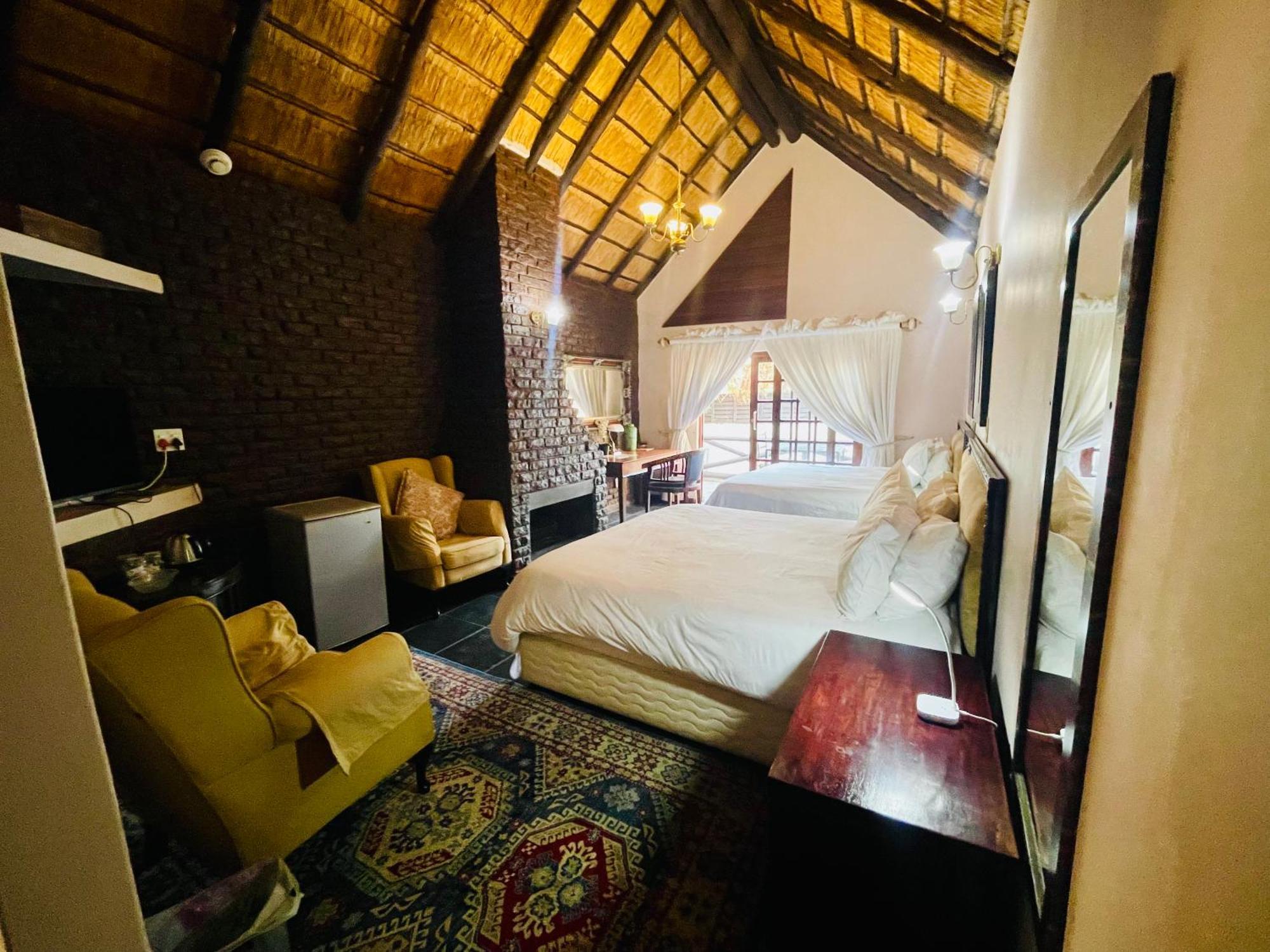 Pretoria Mansion Boutique Hotel Coral Tree ภายนอก รูปภาพ